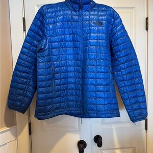 The North Face mens jacket size XL.
